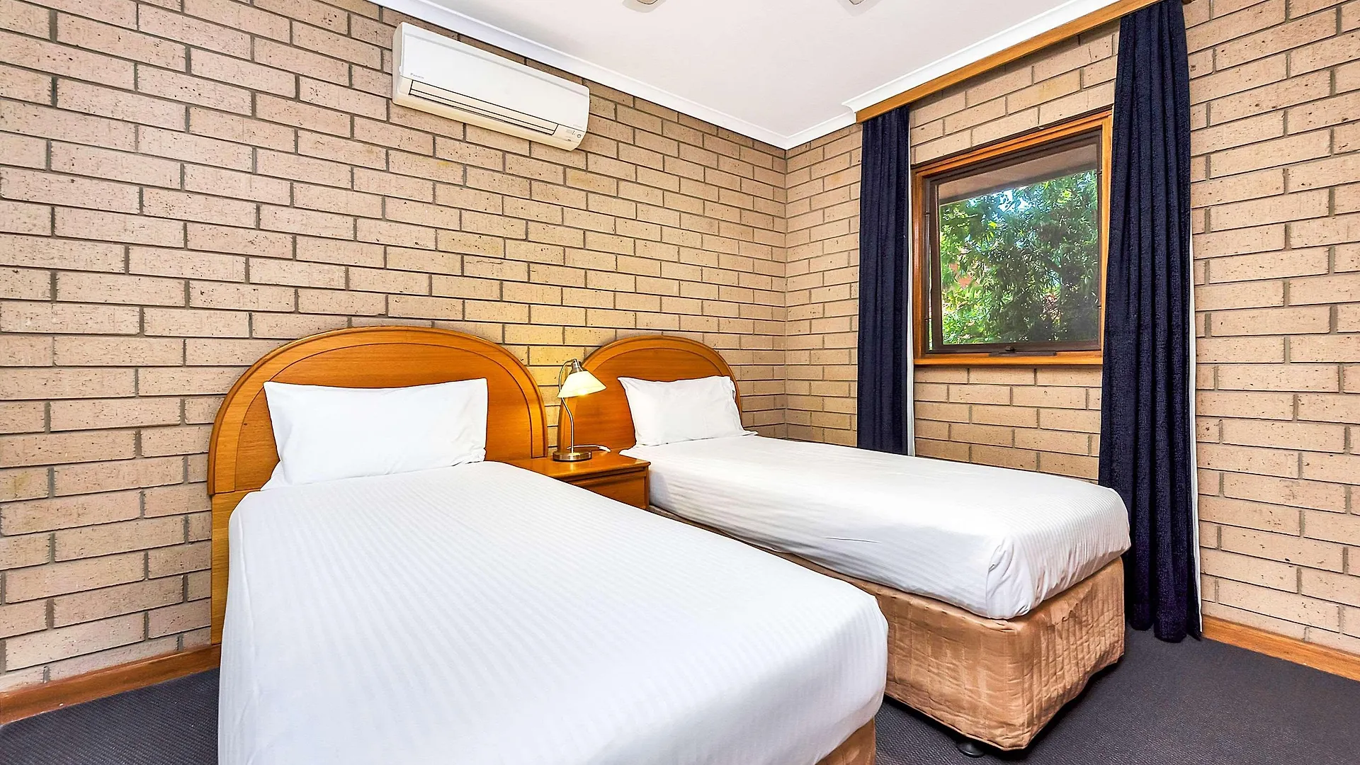אדלייד Comfort Inn & Suites Sombrero מלון
